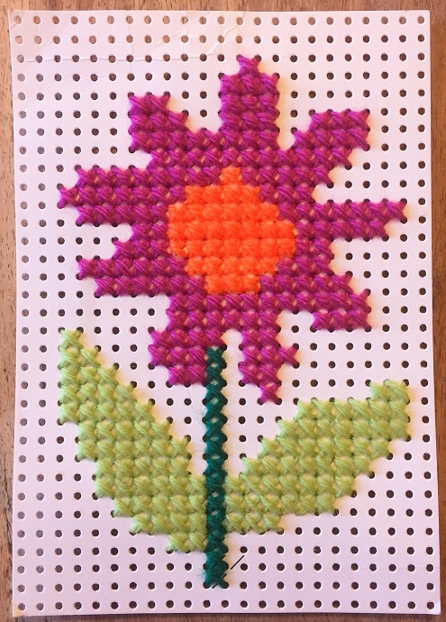 Pre-printed cross-stitch cards for children, flower