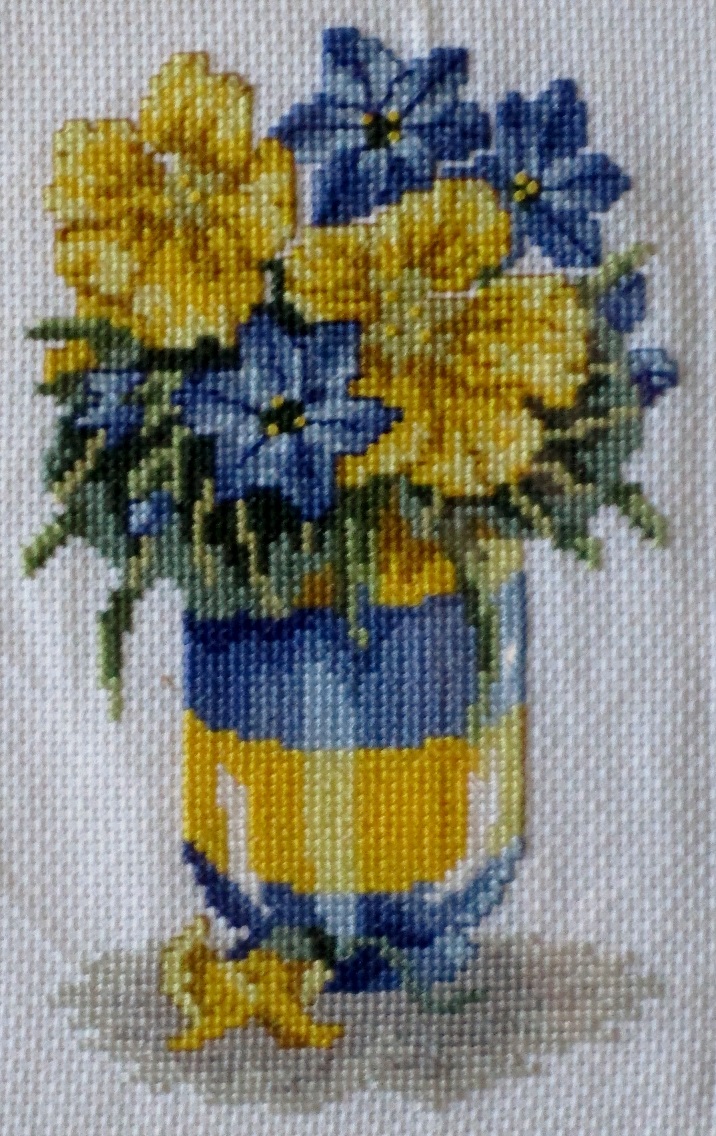 floral/flower cross stitch Nasturtium and Starflower flowers in a vase